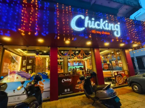 Chicking Irinjalakuda – Crispy Fried & Broasted Chicken, Burgers & Pizza